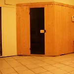 Ozone Aparthotel 3*