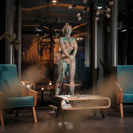 מלון דירות Ozone 3*